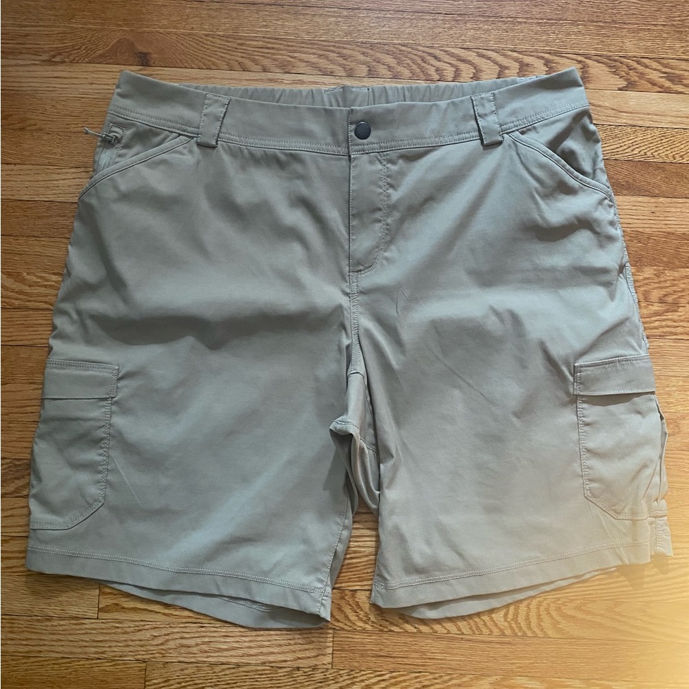 Sz 18 Duluth Trading Co Cargo Shorts